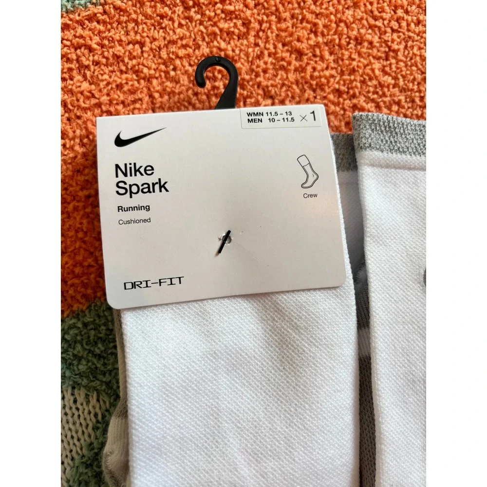 Nike Spark Running Crew Socks Mens 10-11.5 White Cushioned Dri-FIT - Picture 2 of 3
